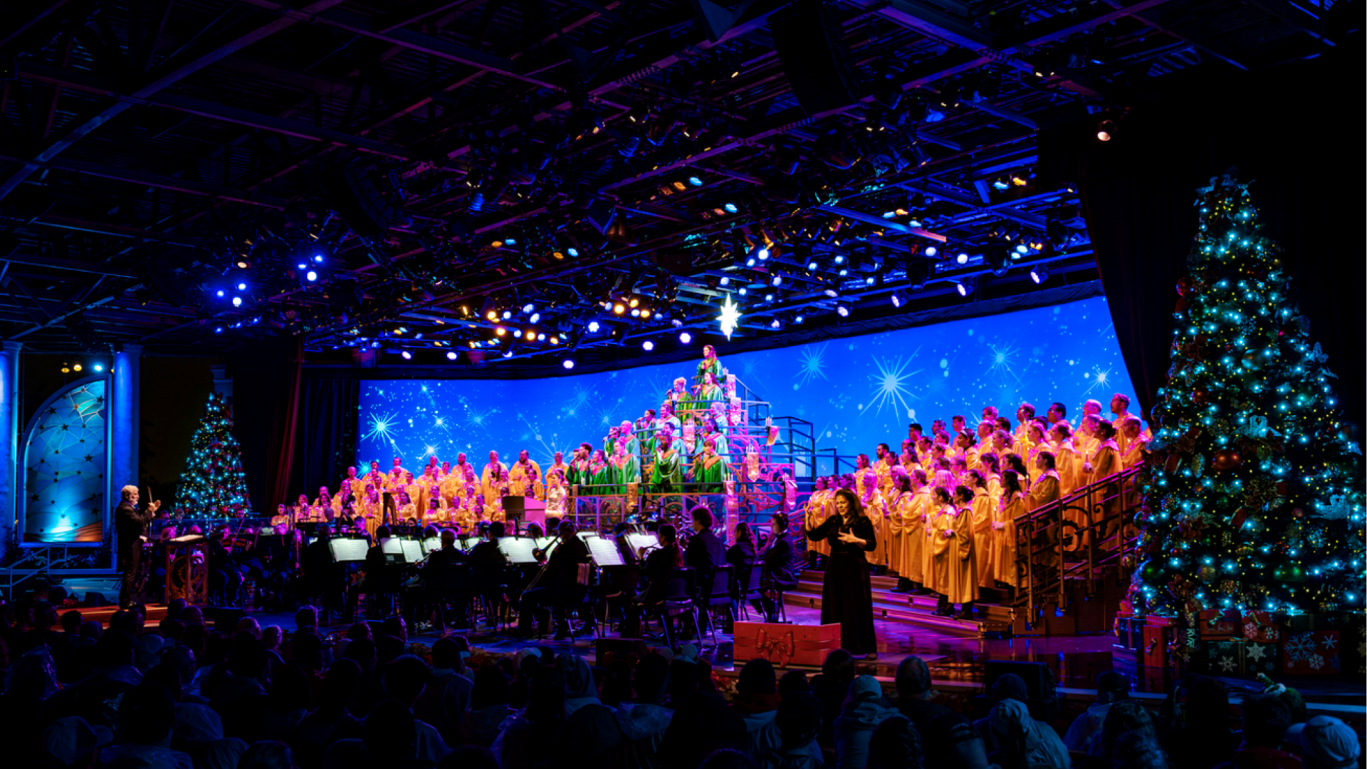 The EPCOT Candlelight Processional stage at the America Gardens Theatre during the Festival of the Holidays